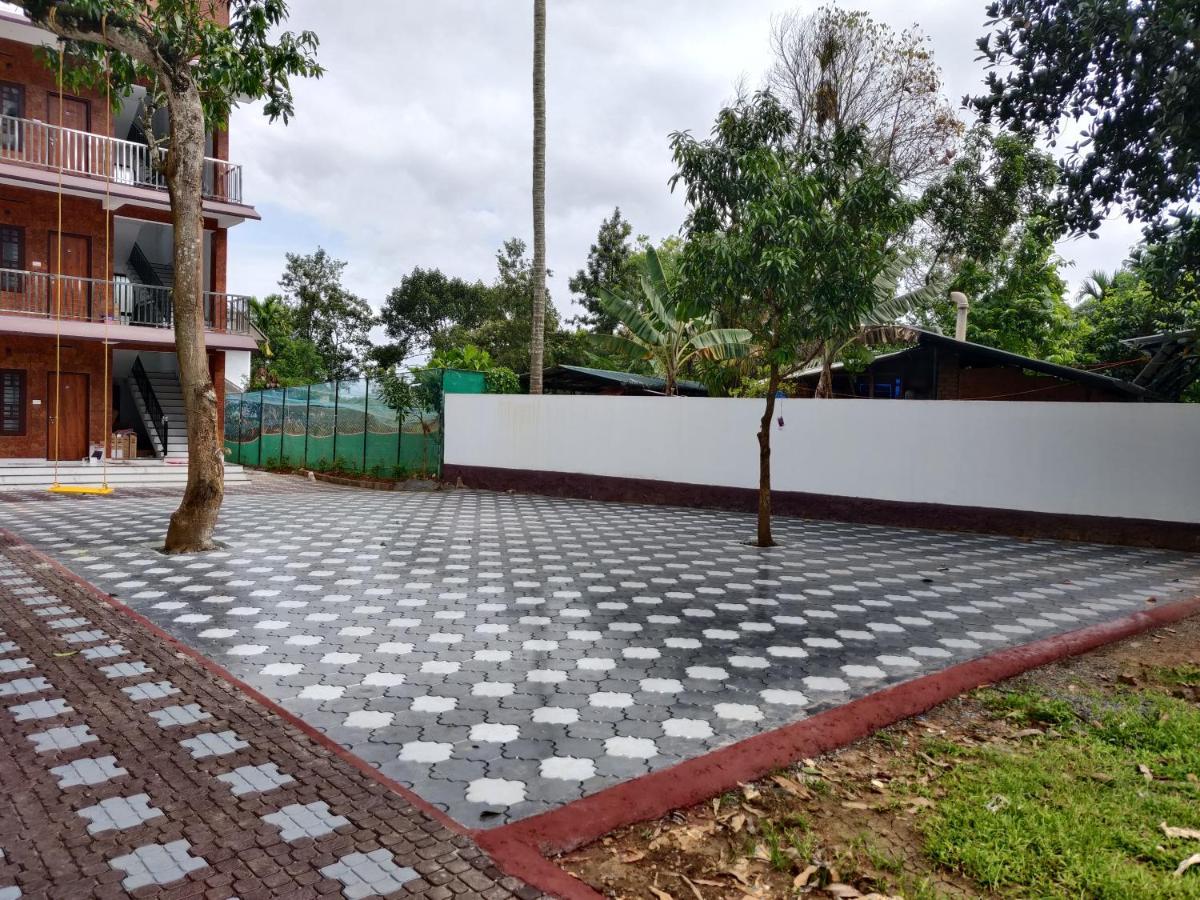 Dolphin Enclave Service Studio Apartments Kalpatta Extérieur photo