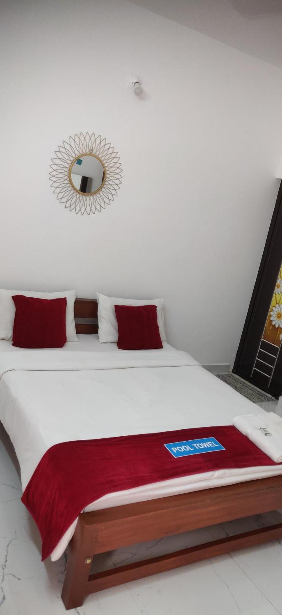 Dolphin Enclave Service Studio Apartments Kalpatta Extérieur photo