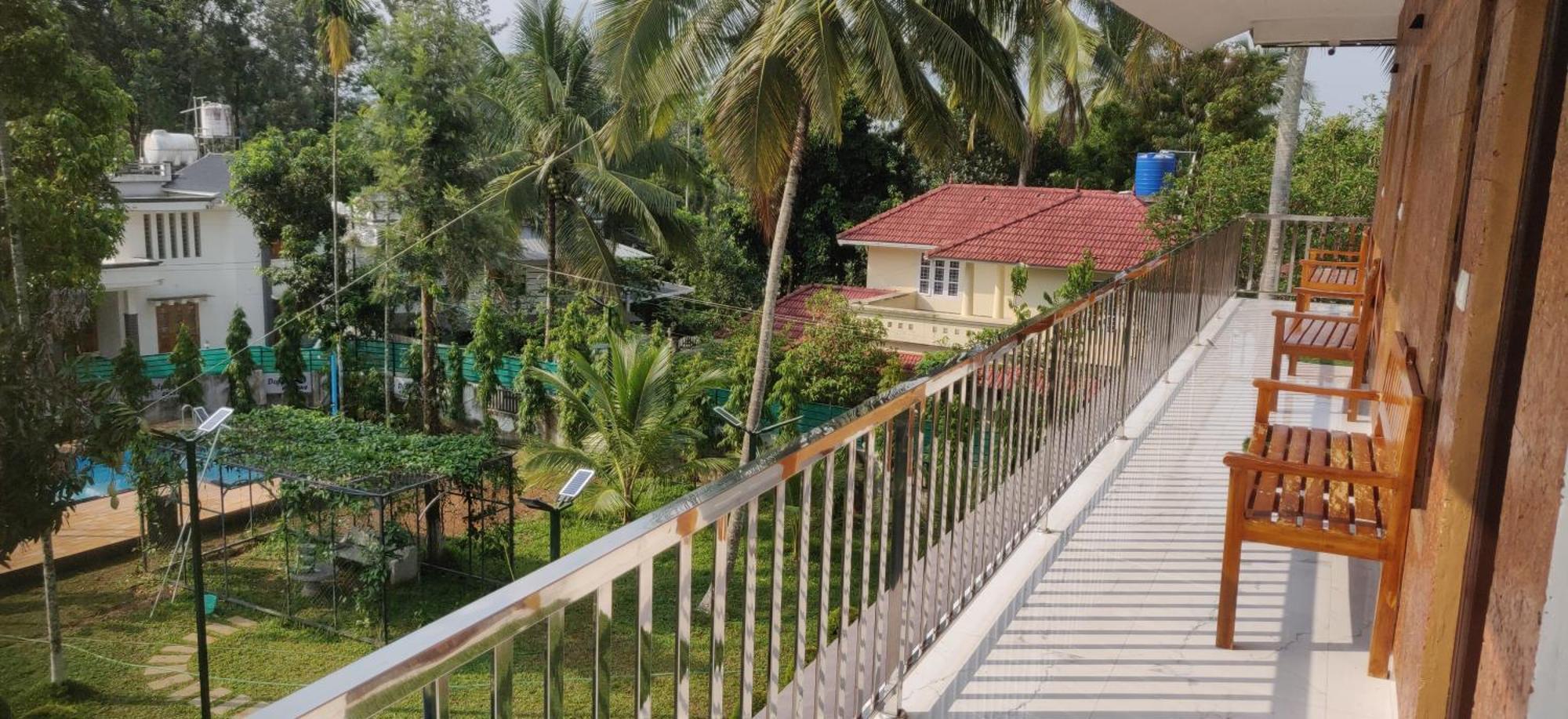 Dolphin Enclave Service Studio Apartments Kalpatta Extérieur photo
